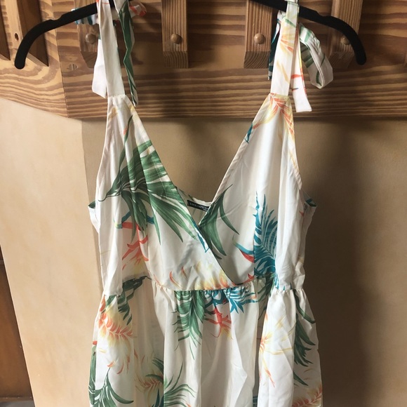 SHEIN Tropical Dress - Picture 2 of 13